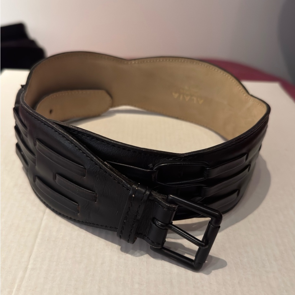 Alaia Black Leather Belt - Picture 5 of 5